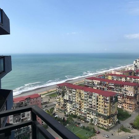 Nbg Towers 2 Appartaments Batumi Eksteriør billede