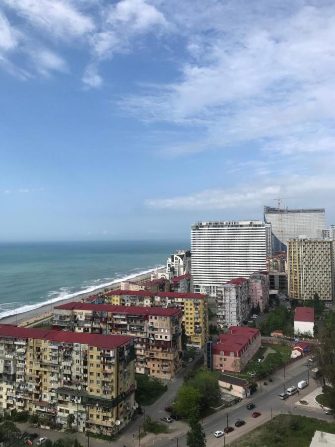 Nbg Towers 2 Appartaments Batumi Eksteriør billede