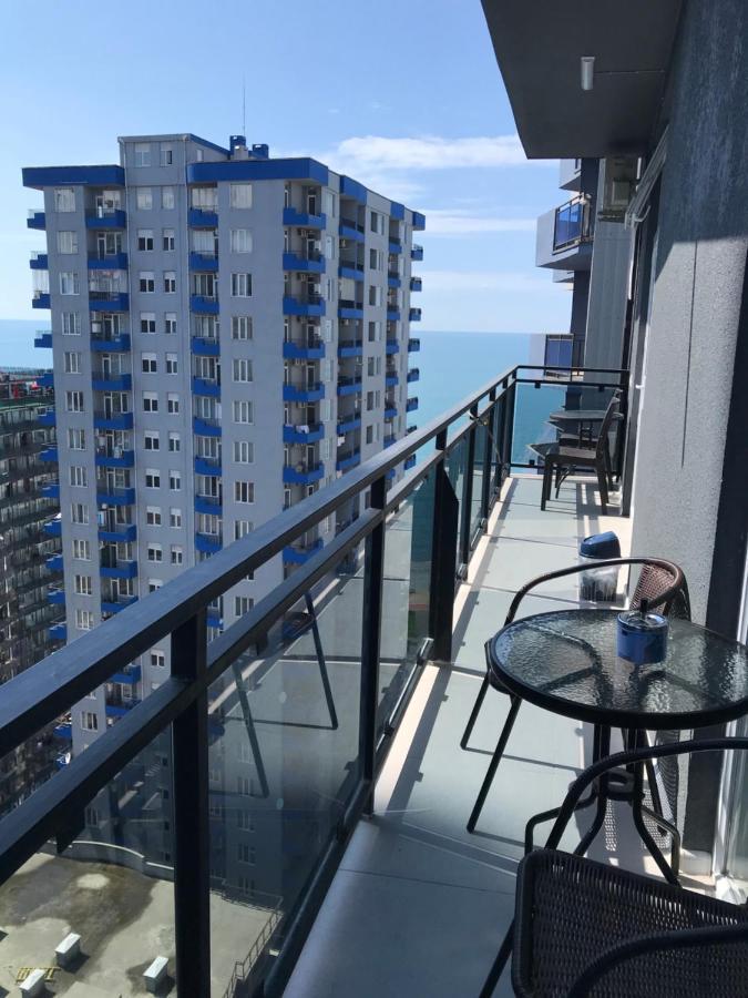 Nbg Towers 2 Appartaments Batumi Eksteriør billede
